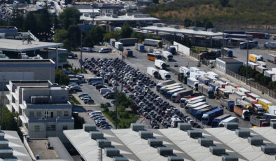 Gurbetçilerin dönüş yolculuğu sürüyor