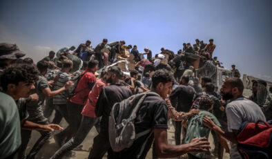 İsrail’in Gazze’ye saldırılarında 64 Filistinli hayatını kaybetti