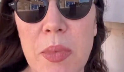 İzmir’in kokusunu sorgulayan kadına yorum yağdı: Biz böyle seviyoruz