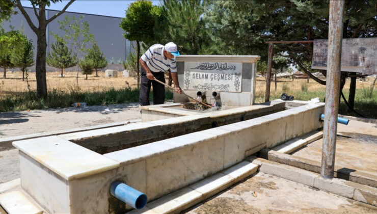 Konya’da emekli inşaat ustası, atıl çeşmeleri hayata döndürüyor