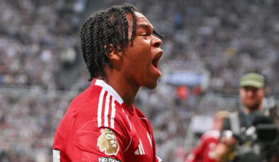 Liverpool, Newcastle United’ı 16 yaşındaki Ngumoha ile devirdi