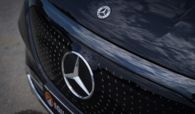 Mercedes’ten kritik karar: Efsane elektrikli modeli üretimden kaldırıyor