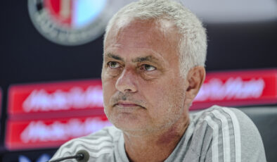 Mourinho: Feyenoord karşısında zor bir sınav bizi bekliyor