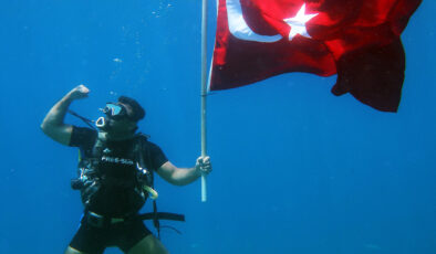 Muğla’da denizde 30 Ağustos kutlaması