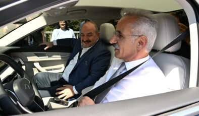 Mustafa Varank: Bildikleri tek iş bizim attığımız temelleri tekrar atmak