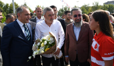 Osmaniye’de Gençlik Merkezi, Samet Aybaba nostaljisiyle açıldı