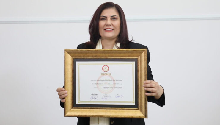 Özlem Çerçioğlu ile birlikte 3 ilçe başkanı da AK Parti’ye geçecek