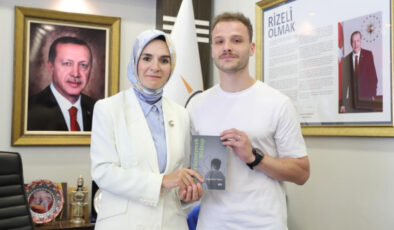 Rizeli genç, devlet himayesinden yazarlığa giden hayatını kaleme aldı