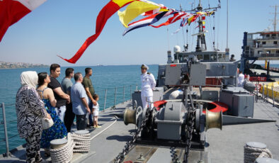 Tekirdağ’da ‘TCG Enez’ gemisi ziyarete açıldı