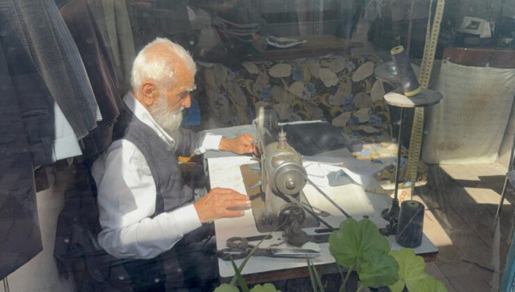 Tokat’ta 75 yıldır terzilik yapan Arif Dede: Artık çırak bulamıyoruz
