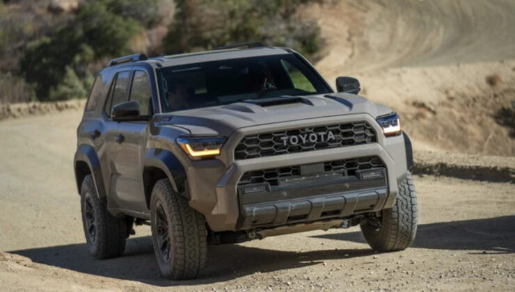 Toyota’ya Trump darbesi: Kâr tahminlerini düşürdü