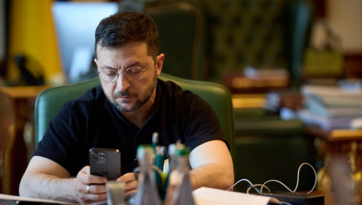 Zelensky: Putin’in gerçek niyeti barışa adım atmak değil, öldürmeye devam etmek