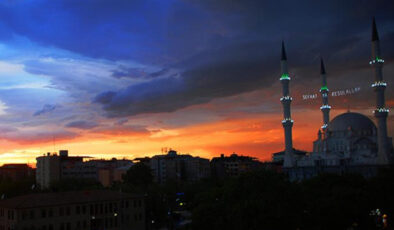 3 Eylül 2025 iftar saat kaçta? Mevlid Kandili iftar vakitleri: İstanbul, Ankara, İzmir…