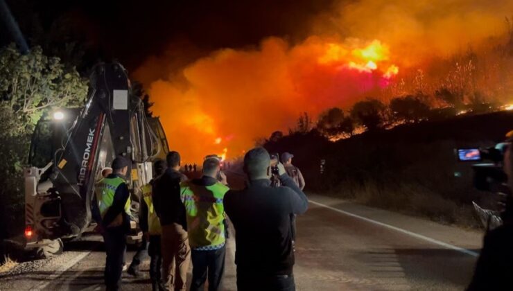 Bursa’daki Büyük Orman Yangını Köye Yaklaştı