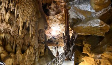 Yer Altı Sarayında Görsel ve Şifalı Şölen