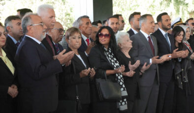 Adnan Menderes ölümünün 64’üncü yıldönümünde mezarı başında anıldı