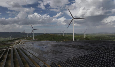 Ağustosta en fazla elektrik artışı güneş ve rüzgardan sağlandı