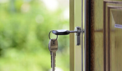 Ağustosta yabancılara 1.810 konut satıldı