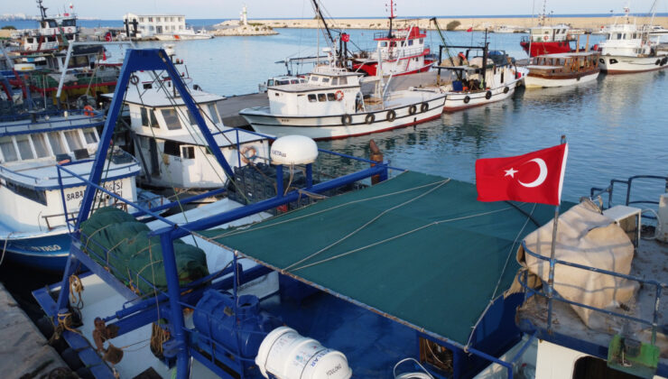 Akdenizli balıkçılar ‘Vira Bismillah’ demeye hazırlanıyor