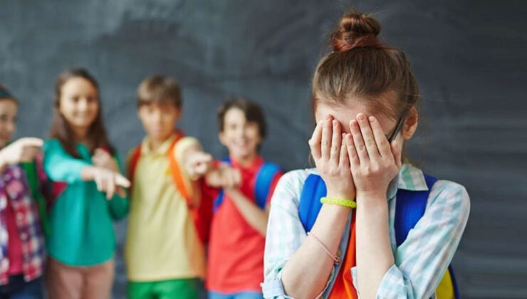 Akran zorbalığına karşı ailelerin yapması gerekenler