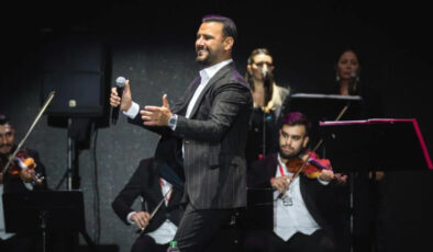 Alişan, Bingöl konserinde Gazzeliler için destek şarkısı söyledi