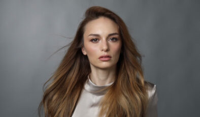 Nilperi Şahinkaya Annesi Meltem Vural’ı Kaybetti