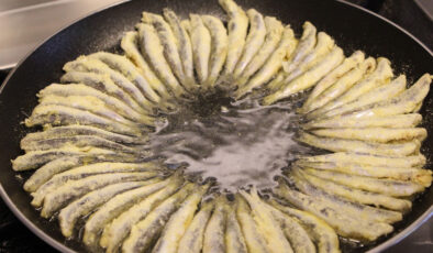 Balık kokusunu aspiratör gibi emen yöntem