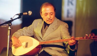 ‘Bozkırın Tezenesi’ halk ozanı Neşet Ertaş, Kırşehir’de mezarı başında anıldı