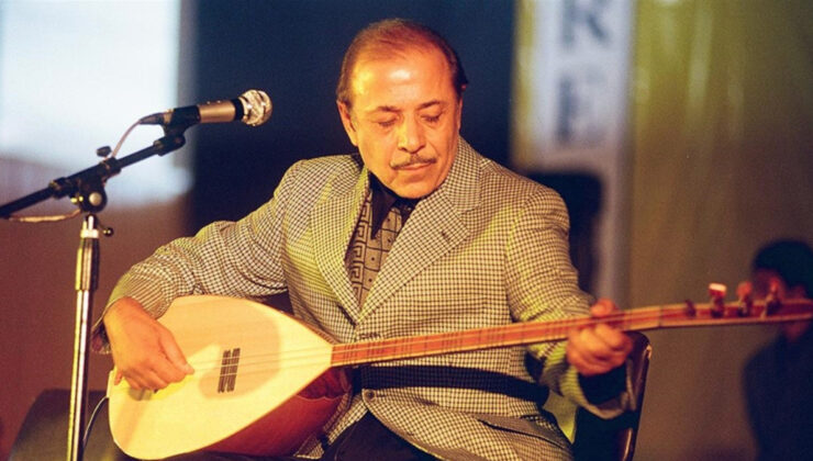 ‘Bozkırın Tezenesi’ halk ozanı Neşet Ertaş, Kırşehir’de mezarı başında anıldı