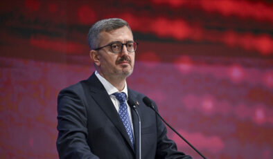 Burhanettin Duran’dan, Cumhurbaşkanı Erdoğan’ın Netanyahu ile mukayese edilmesine tepki
