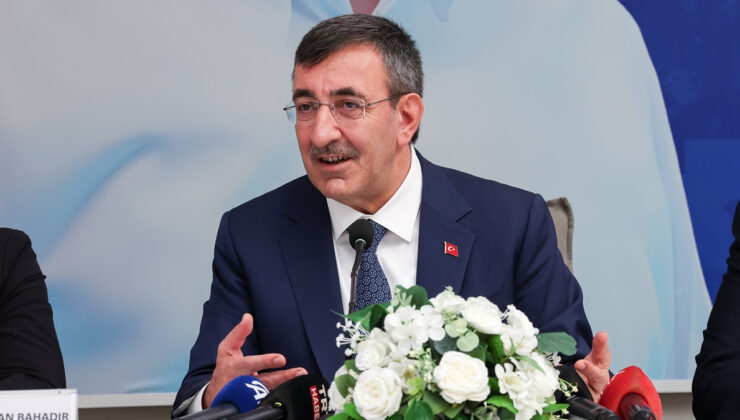 Cevdet Yılmaz: Enflasyon yıl sonunda daha makul bir düzeye doğru gidecek