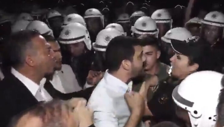 CHP’liler polislerin üzerine yürüdü