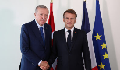 Cumhurbaşkanı Erdoğan ile Macron arasında dikkat çeken diyalog
