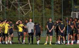 Domenico Tedesco kadroda değişikliğe gidiyor