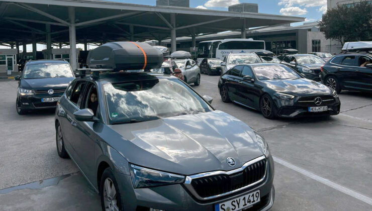 Edirne’deki sınır kapılarından 4 milyondan fazla gurbetçi geçiş yaptı