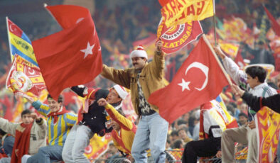 Eintracht Frankfurt’un bilet korkusu: Hukuk bürosu tuttular