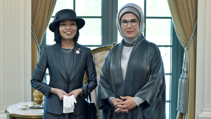 Emine Erdoğan, Japonya Altes Prensesi Mikasa ile bir araya geldi