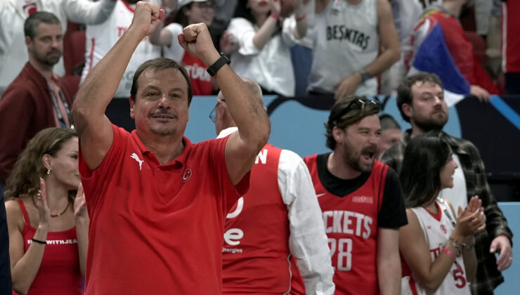 Ergin Ataman: Sırbistan’ı yenerek tarihi değiştirdik