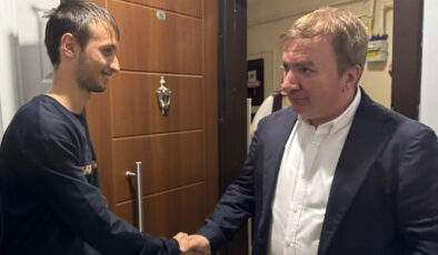 Erzincan Valisi Aydoğdu’dan babası yoğun bakımdaki öğrenciye destek