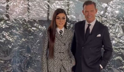 Hande Erçel ile ablası Gamze Erçel Milano’ya gitti! Kız kardeş pozu verdiler