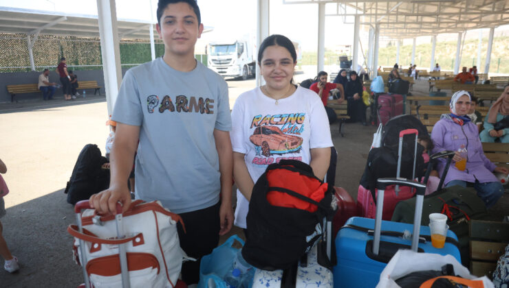 Hatay’dan Suriye’ye dönenler, Türk halkına minnettarlığını dile getiriyor