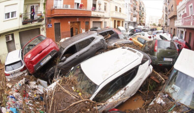 Hava olayları dünyayı zarara sokuyor