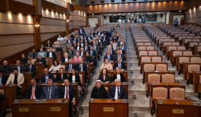 İBB Meclisi’nde CHP Grubu katılım sağlamadığı için Eylül oturumu yapılamadı