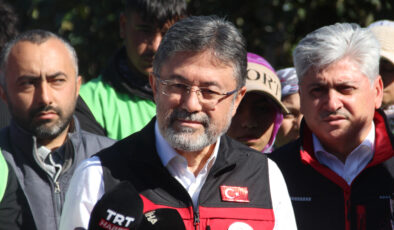 İbrahim Yumaklı: Çok küçük bir problemin devasa alanları yaktığını görüyoruz