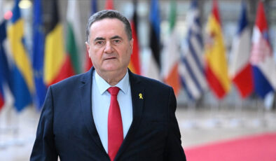 İsrail Savunma Bakanı’ndan “Gazze yanıyor” paylaşımı