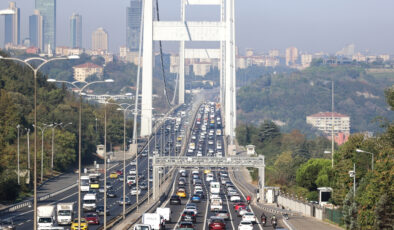 İstanbul’da haftanın üçüncü iş gününde trafik yoğunluğu