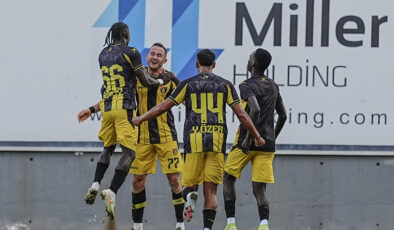 İstanbulspor, Ümraniyespor’u farklı geçti