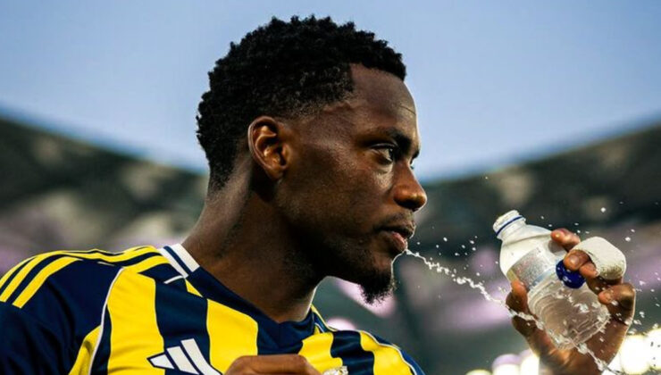 Jhon Duran, tedavi için Barcelona’da