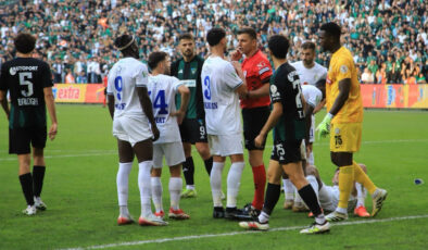 Kocaelispor-Rizespor maçında penaltı krizi: Atışın yapılacağı noktaya su döküldü