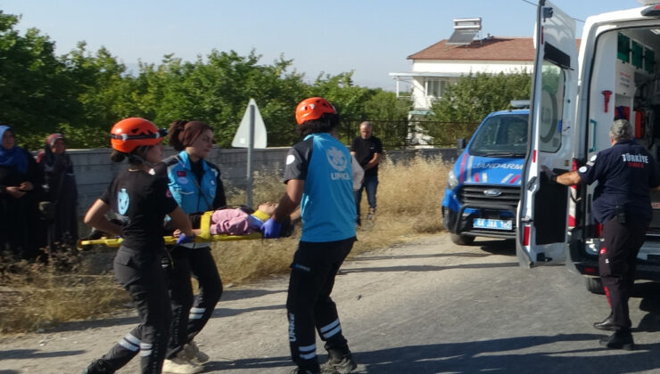 Malatya’da kontrolden çıkan otomobil bahçe duvarına çarptı